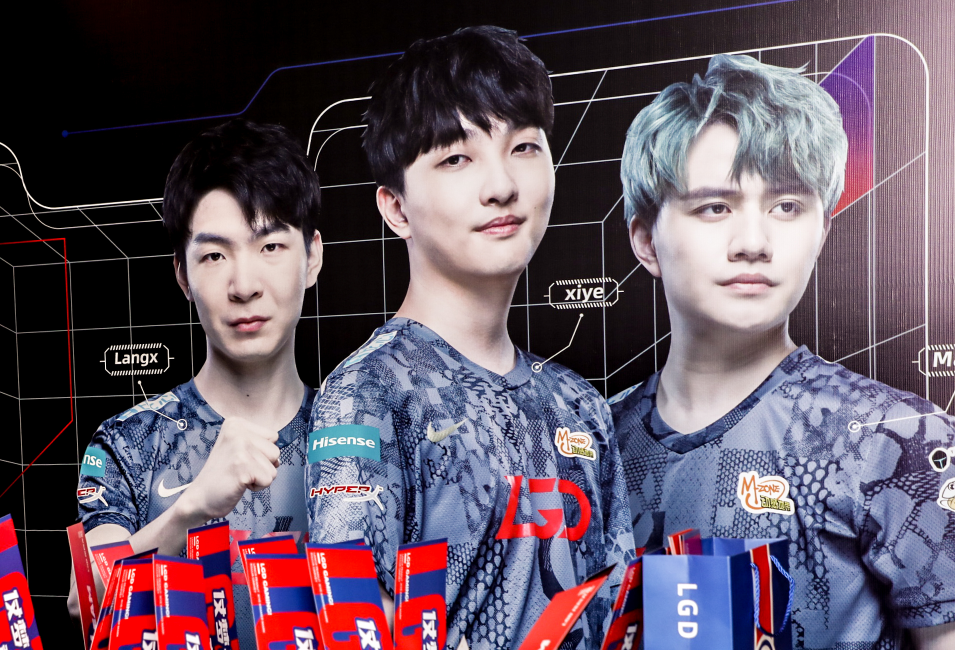 足球不是简 足球不是简