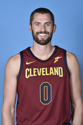 火箭总经理揭秘运作:杜兰特交易面临艰难抉择 新赛季仍是猎人心态